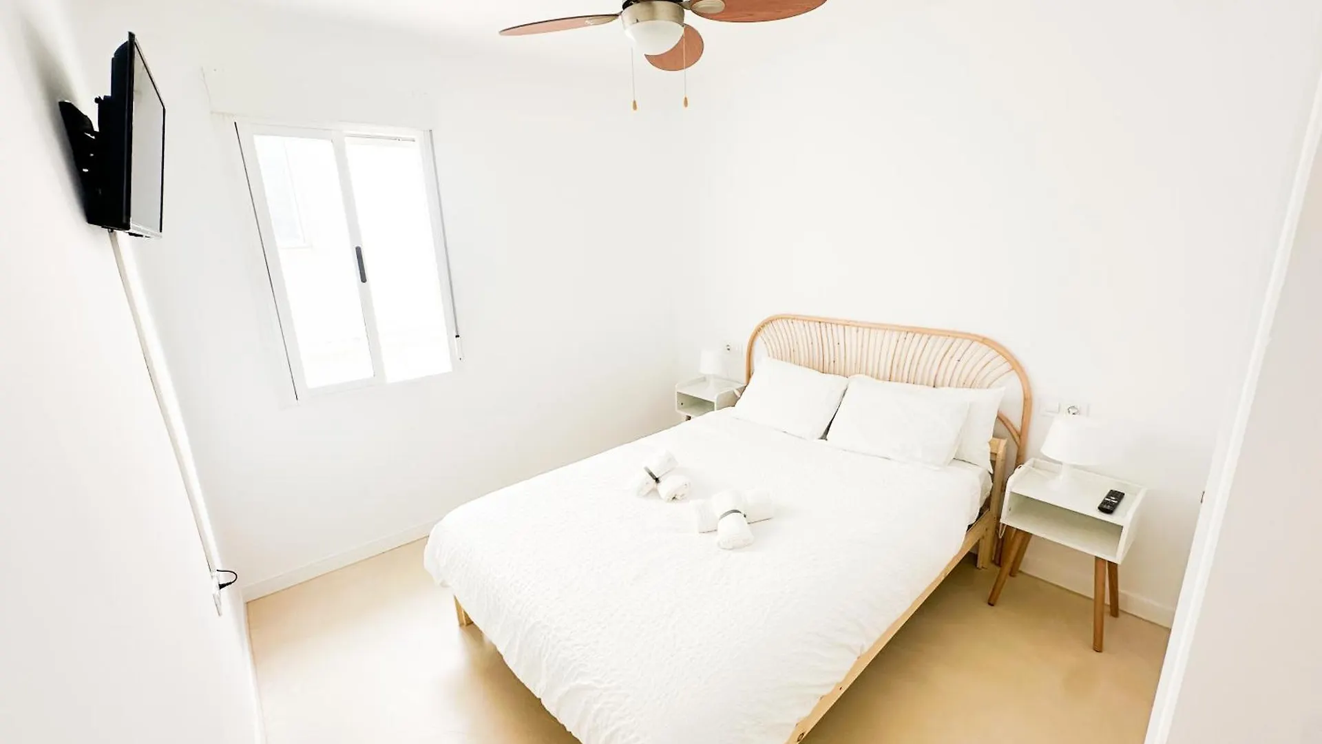 Apartamento Centrico La Merced - Free Parking & Free Gym Malaga Apartment