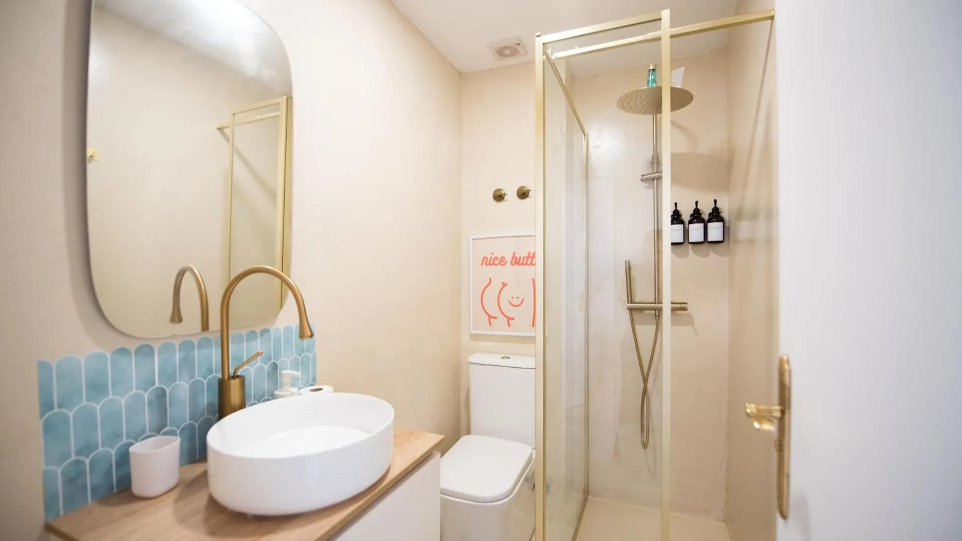 Apartamento Centrico La Merced - Free Parking & Free Gym Màlaga 0*,  Španělsko