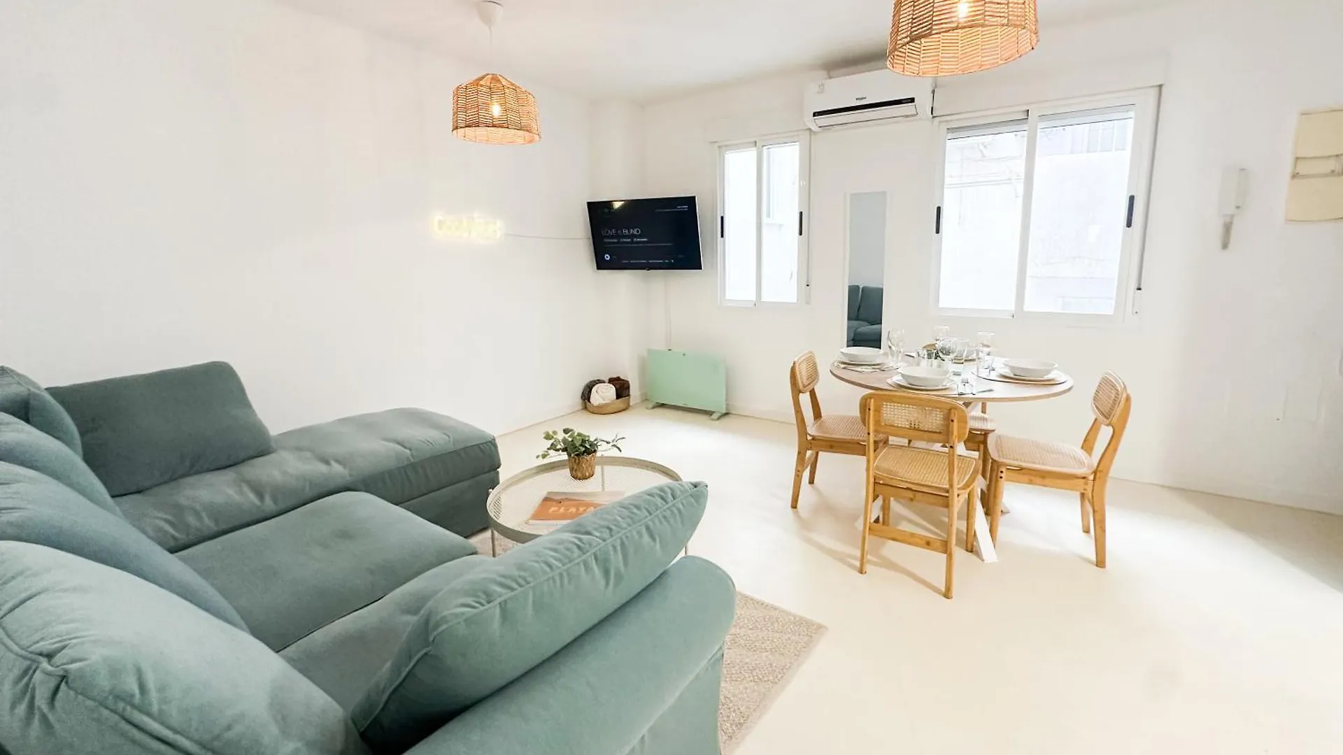Apartamento Centrico La Merced - Free Parking & Free Gym Málaga España